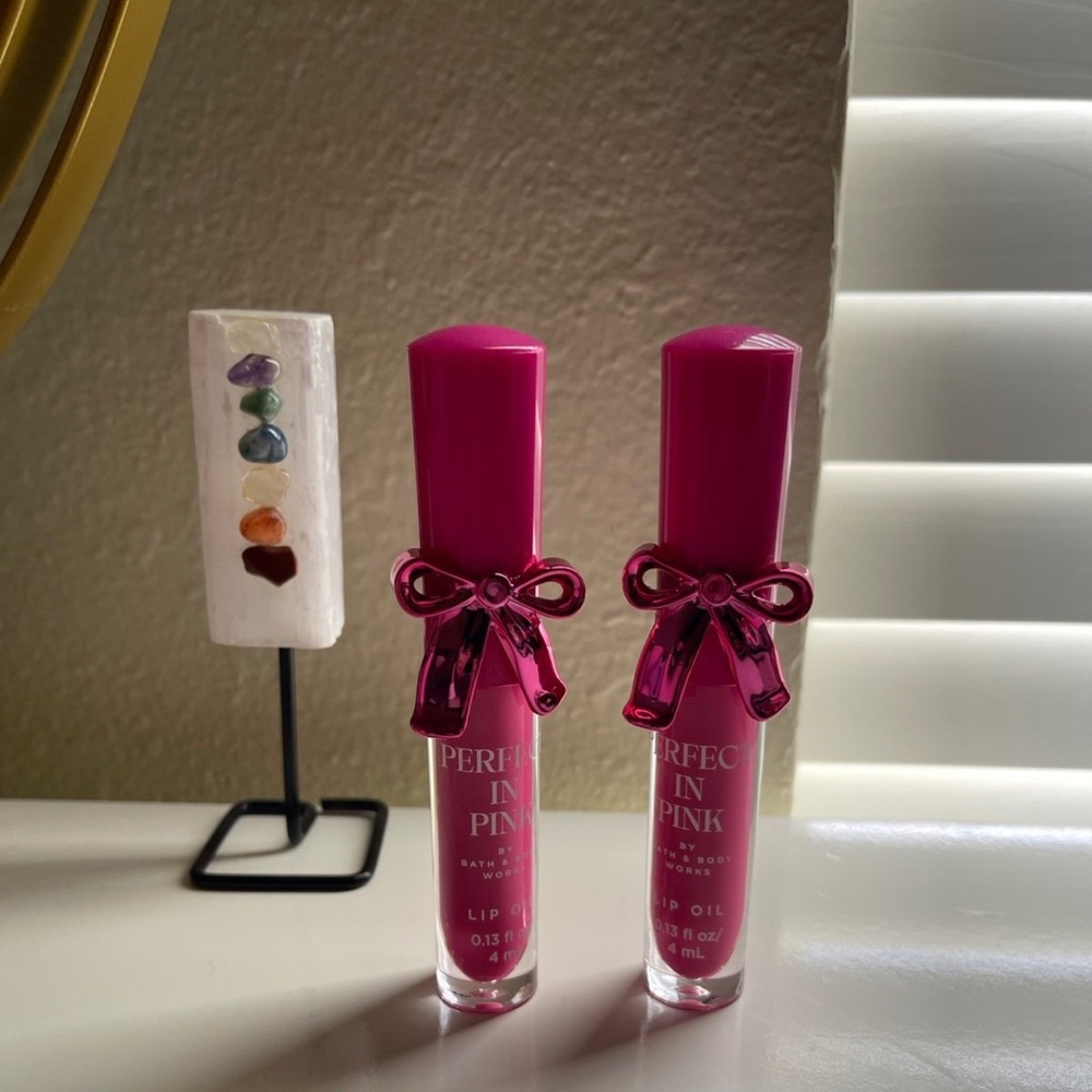 Bath & Body Works Perfect in Pink Lip Oil Set of 2 with Bow Caps